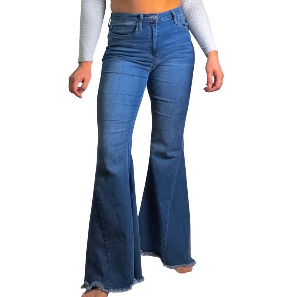 Refuge Denim Women's Size 5 Blue Flare Jeans Distressed Frayed Hem High Rise